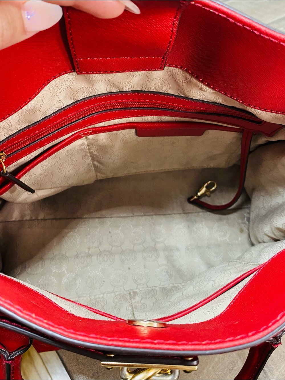 Michael Kors Hamilton Large North South Tote Red Saffiano Leather Gold Hardware - Picture 7 of 10